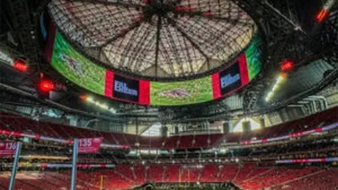 热刺英联杯角球绝杀曼联，孙兴慜关键助攻助队晋级四强迎战利物浦